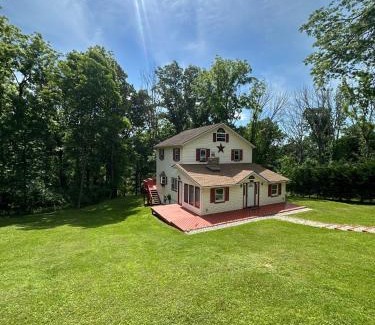Mt. Bethel Casa | Peaceful home in mount bethel, PA
