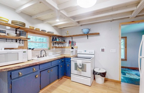 Crellin Casa | Peaceful home near summer and winter outdoor activities - 4 wheel drive needed