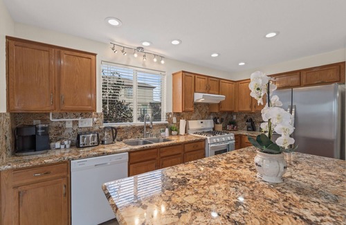 North Natomas Casa | Peaceful house next to the park - close to airport