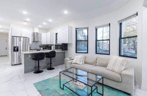 Edgewater Apartamento | Peaceful Hudson Riverfront Condo Free Parking