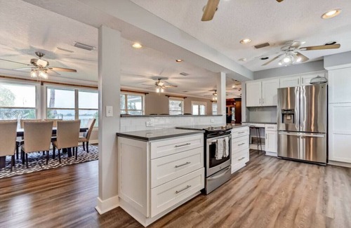 Northside Casa | Peaceful Island Retreat - Heated Pool - Sleeps 10