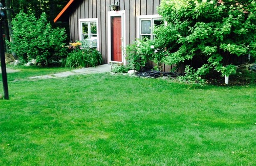 Westfield Cabaña | Peaceful Lake Cottage