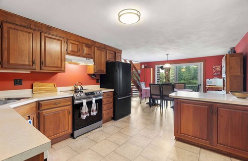 New Durham Casa | Peaceful Lakefront Retreat Stunning Views Hot Tub Private Dock
