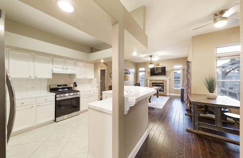 Greenacres Casa | Peaceful Lakefront house -5 min away from Golf Course
