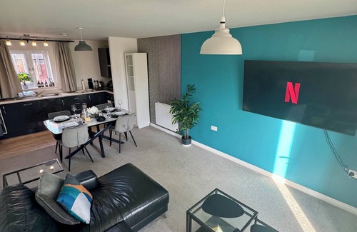 Stoke Hammond Apartamento | Peaceful lakeside apartment