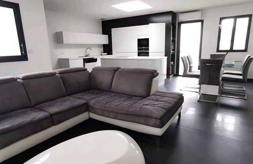 Rosporden Casa | Peaceful, modern wooden house 15 minutes from the beach