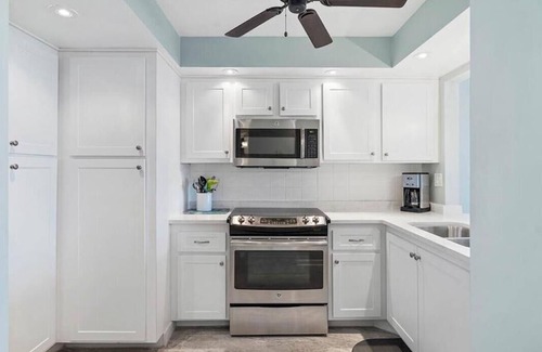 Palma del Mar Condominio | Peaceful monthly rental in St. Petersburg