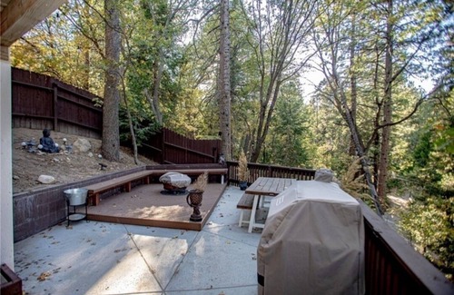 Blue Jay Casa | Peaceful MountainRetreat