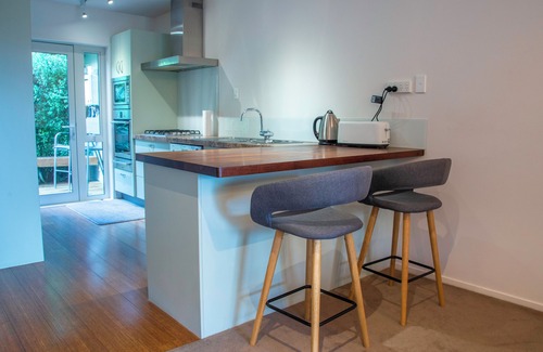 Ohakune Casa | Peaceful mountain sanctuary - private outdoor spa pool, cozy & comfy, free wifi