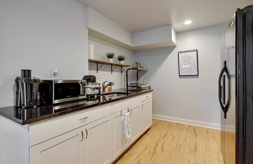 Woodbine Apartamento | Peaceful Music City Staycation - Pet Friendly & FREE Parking!