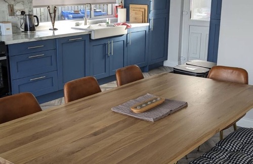 New Ross Casa | Peaceful oasis in the heart of New Ross town!