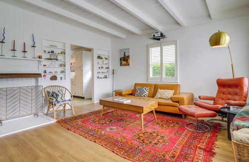 Silver Strand Cabaña | Peaceful Oxnard Getaway - Walk to the Beach!
