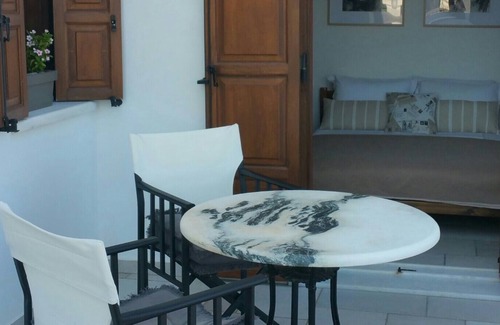Naxos Apartamento | Peaceful, panoramic seaview retreat, 5min from beach, eastern Naxos