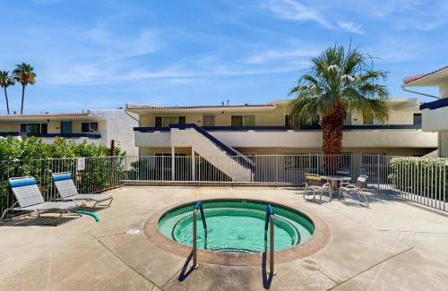Palm Springs Apartamento | Peaceful Paradise on Palm Canyon Drive Permit# 4852
