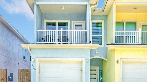 Corpus Christi Casa | Peaceful Paradise Private Pool Balcony Views 5 Mins to Whitecap Beach