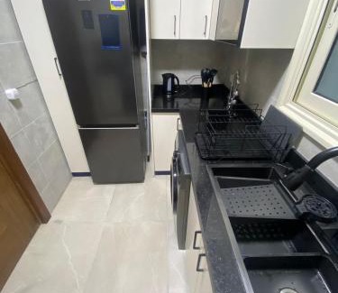 New Cairo Apartamento | Peaceful Patio 2BR at AUC & Westin Hotel