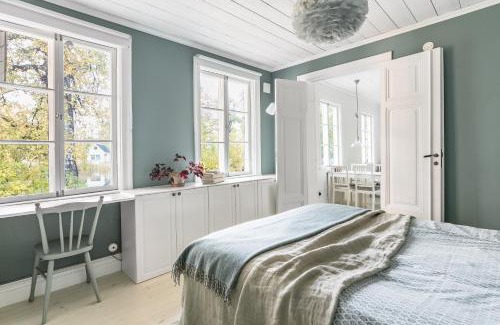 Hasthagen Casa | Peaceful, Picturesque Lake & Forest Retreat