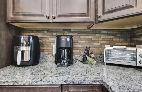 Long Pond Casa | Peaceful Pocono Home Hot Tub minutes away from Kalahari, Camelback, Mt Airy