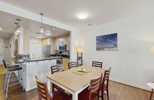 Sandbridge Condominio | Peaceful pool view condo close to the beach and nature with games, AC & balcony