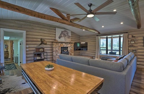 Williamson Casa | Peaceful Prescott Cabin about 11 Mi to Downtown!