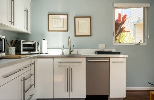 Venice Cabaña | Peaceful, Private Cottage in Venice Beach