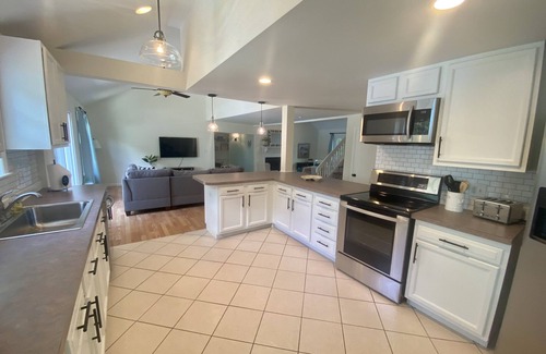 Myrtle Grove Casa | Peaceful private pool home dog friendly sleeps 8. large private lot fully fenced
