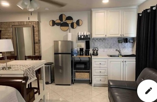 Brownsville Apartamento | Peaceful & Private Studio #2