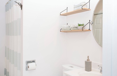 Oakley Apartamento | Peaceful, Quiet Studio Near Biltmore Village