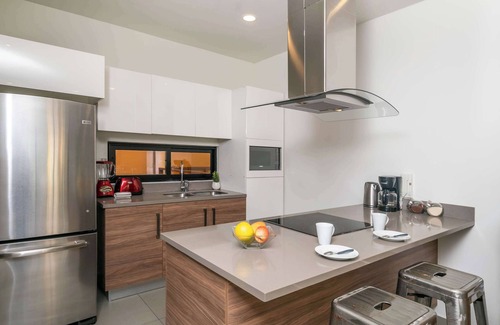 Tohoku Condominio | Peaceful Retreat w/ Pool, Gym, Garden Lounge & BBQ