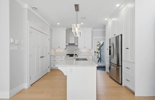 Hammonds Plains Casa | Peaceful Retreat on Schmidt Lake