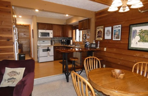 Bellaire Chalet De Esquí | Peaceful Retreat at Schuss Mountain