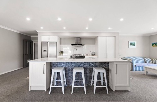 Blenheim Casa | Peaceful Retreat at Your Doorstep on Forest Park Drive