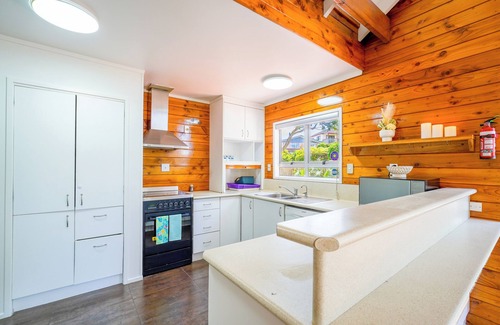 Whangarei Casa | Peaceful Retreat in Raumanga(Shared Amenities)