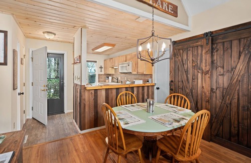 Deer Run Casa | Peaceful Retreat w/ Loft in Nantahala National Forest. ⛷ 🛶