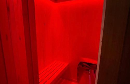 Hale Apartamento | Peaceful retreat with hot tub and sauna