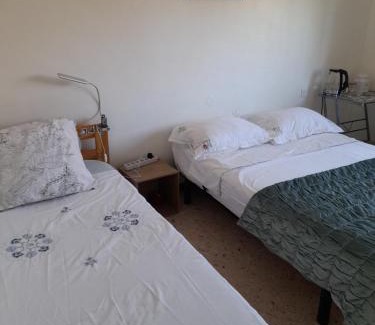 Thuir Casa | Peaceful room, Thuir centre, view Le Canigou