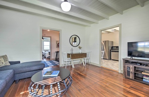 Schulenburg Casa | Peaceful Schulenburg Farmhouse w/ Fire Pit & Grill