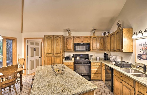 Rising Fawn Casa | Peaceful & Secluded Home w/ Private Fire Pit!