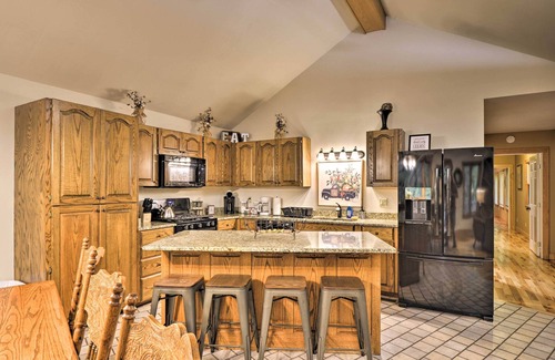 Rising Fawn Casa | Peaceful & Secluded Home w/ Private Fire Pit!