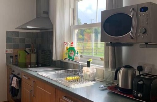 Horncastle Casa | Peaceful South Cottage, Bainvalley Cottages