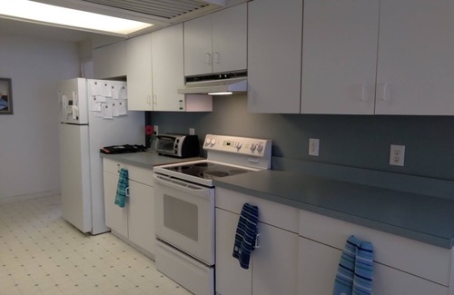 Ridgewood Casa | Mod de mediados de siglo! Cerca, conveniente! Por excelencia Raleigh! 15 min a RDU.