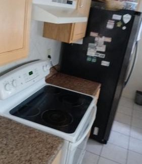 Poinciana Apartamento | Peaceful stay at Grandmas house