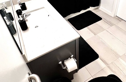 North Chesterfield Apartamento | Peaceful Stay luxury Apt