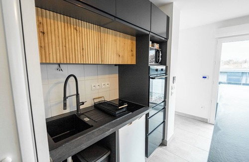 Pessac Apartamento | Peaceful stay near Pessac forest