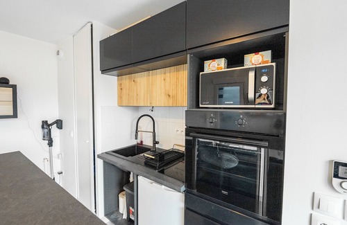 Pessac Apartamento | Peaceful stay near Pessac forest