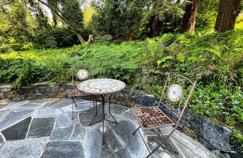 Inverness Casa | Peaceful Stay w/ Mountain Views + Walk to Trails