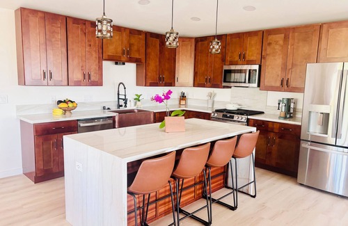 Ocean View Casa | Peaceful, stylish, modern Hawaiian getaway on one acre with views and stars!