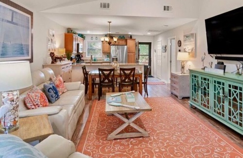 Saint Simons Island Condominio | Peaceful Tides - A Beautifully updated Harbour Oaks Condo close to everything!
