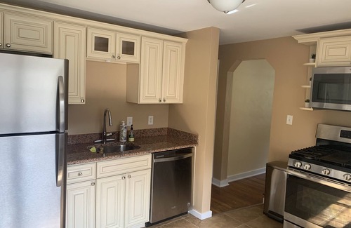 Aspinwall Casa | Peaceful Valley Home Minutes from Downtown!