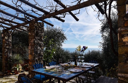 Rapallo Villa | Estancia tranquila en una villa en Rapallo
